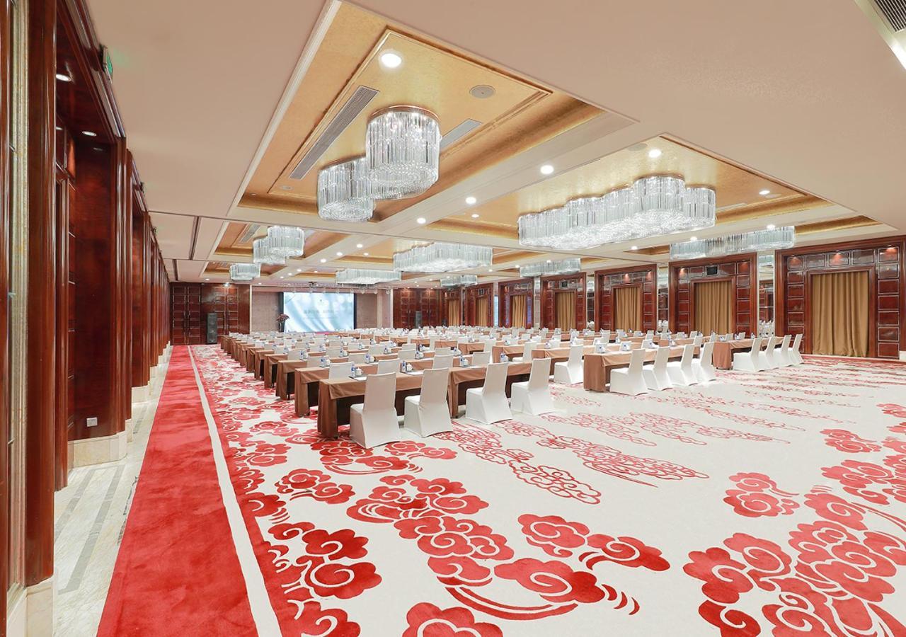 Howard Johnson Riverfront Plaza Fuzhou Fu-čou Exteriér fotografie