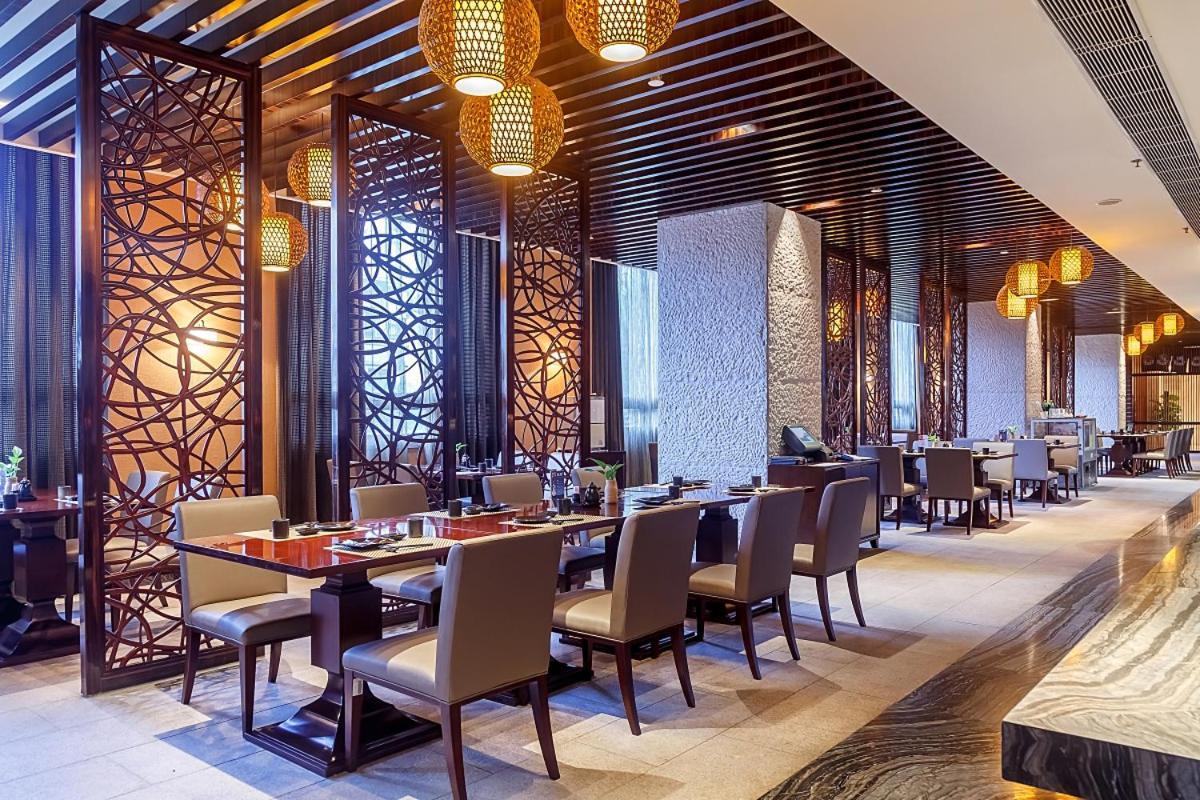 Howard Johnson Riverfront Plaza Fuzhou Fu-čou Exteriér fotografie