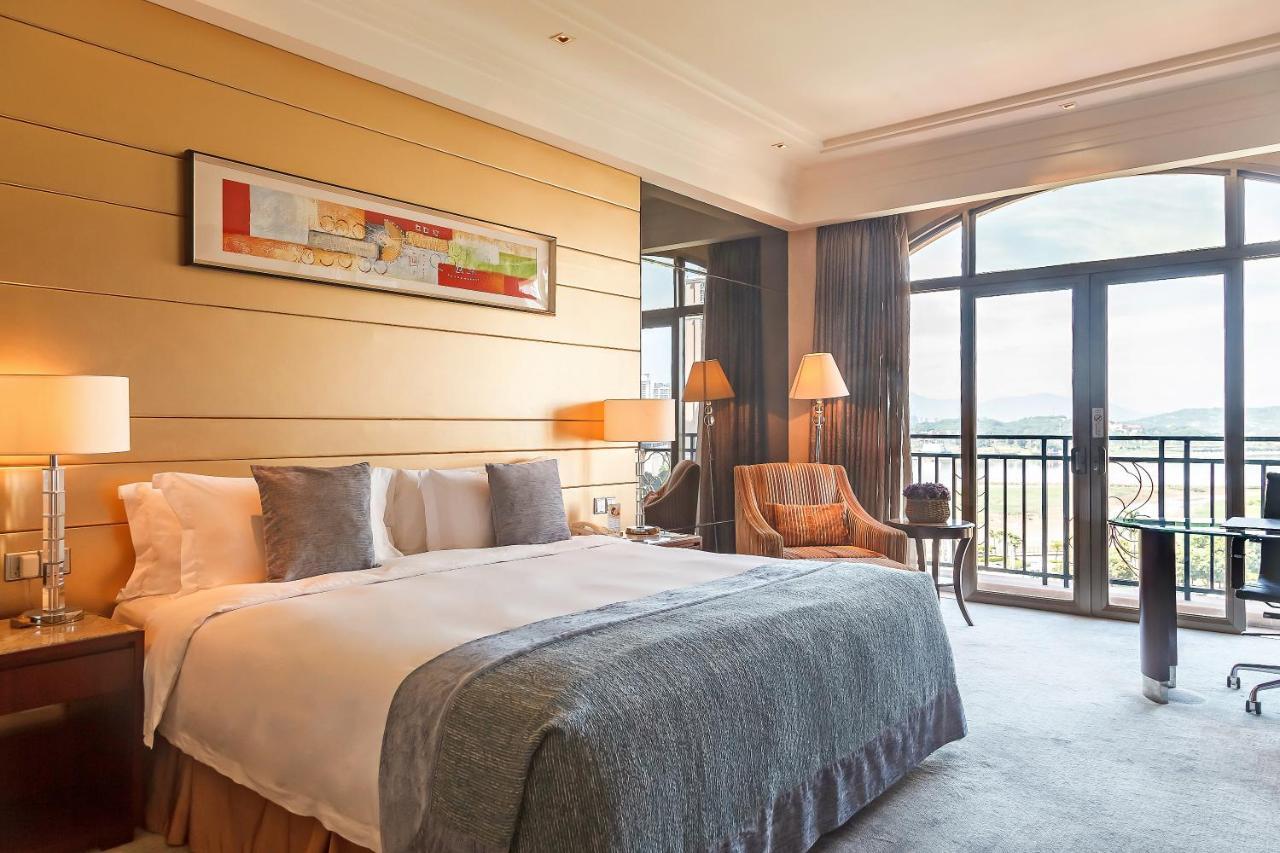 Howard Johnson Riverfront Plaza Fuzhou Fu-čou Exteriér fotografie