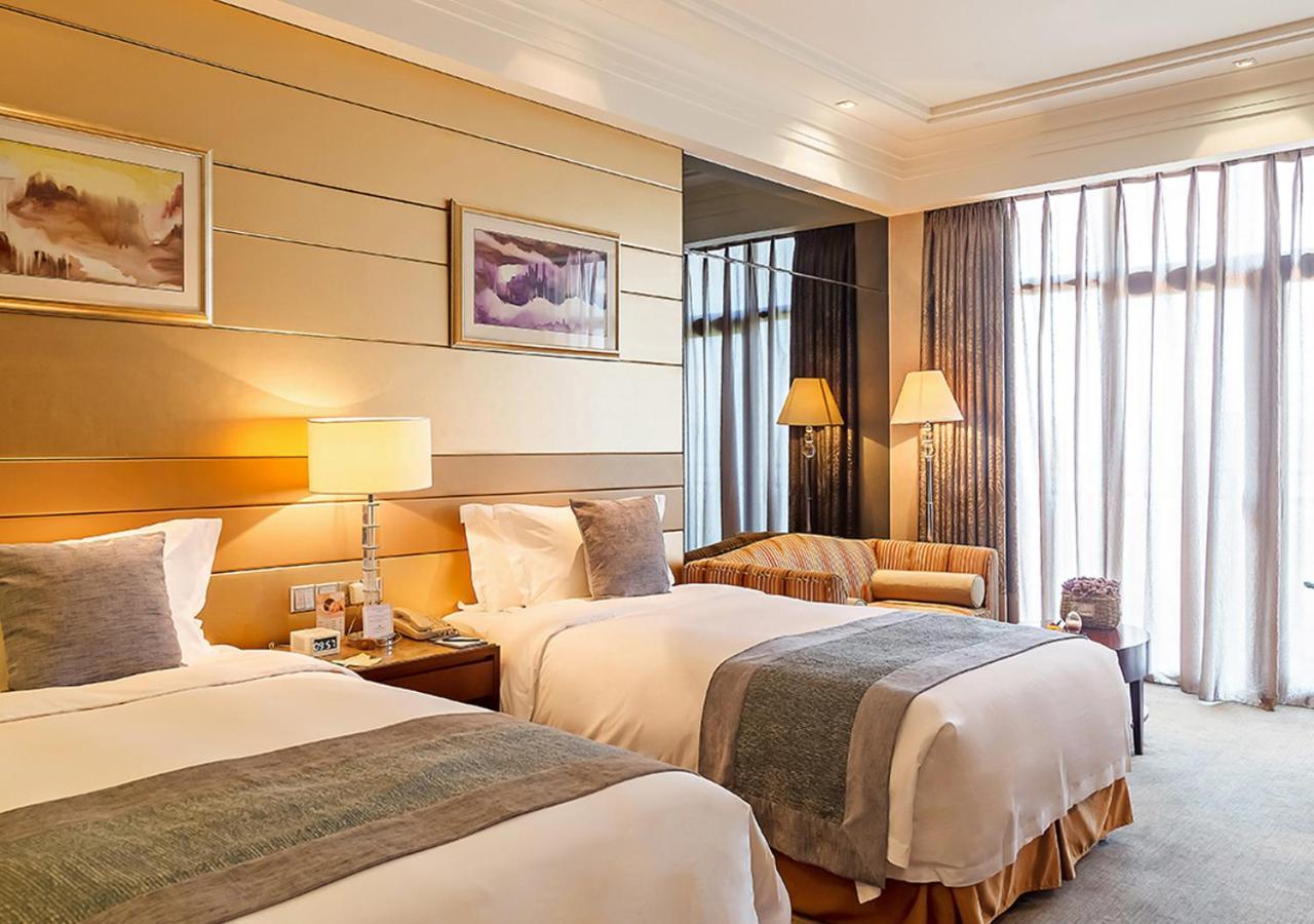 Howard Johnson Riverfront Plaza Fuzhou Fu-čou Exteriér fotografie